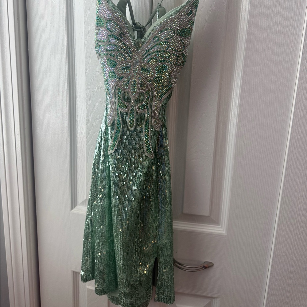 Dear Moon Spaghetti Strap Sequin Criss Cross Back Mini Dress Butterfly Beading - Picture 5 of 8